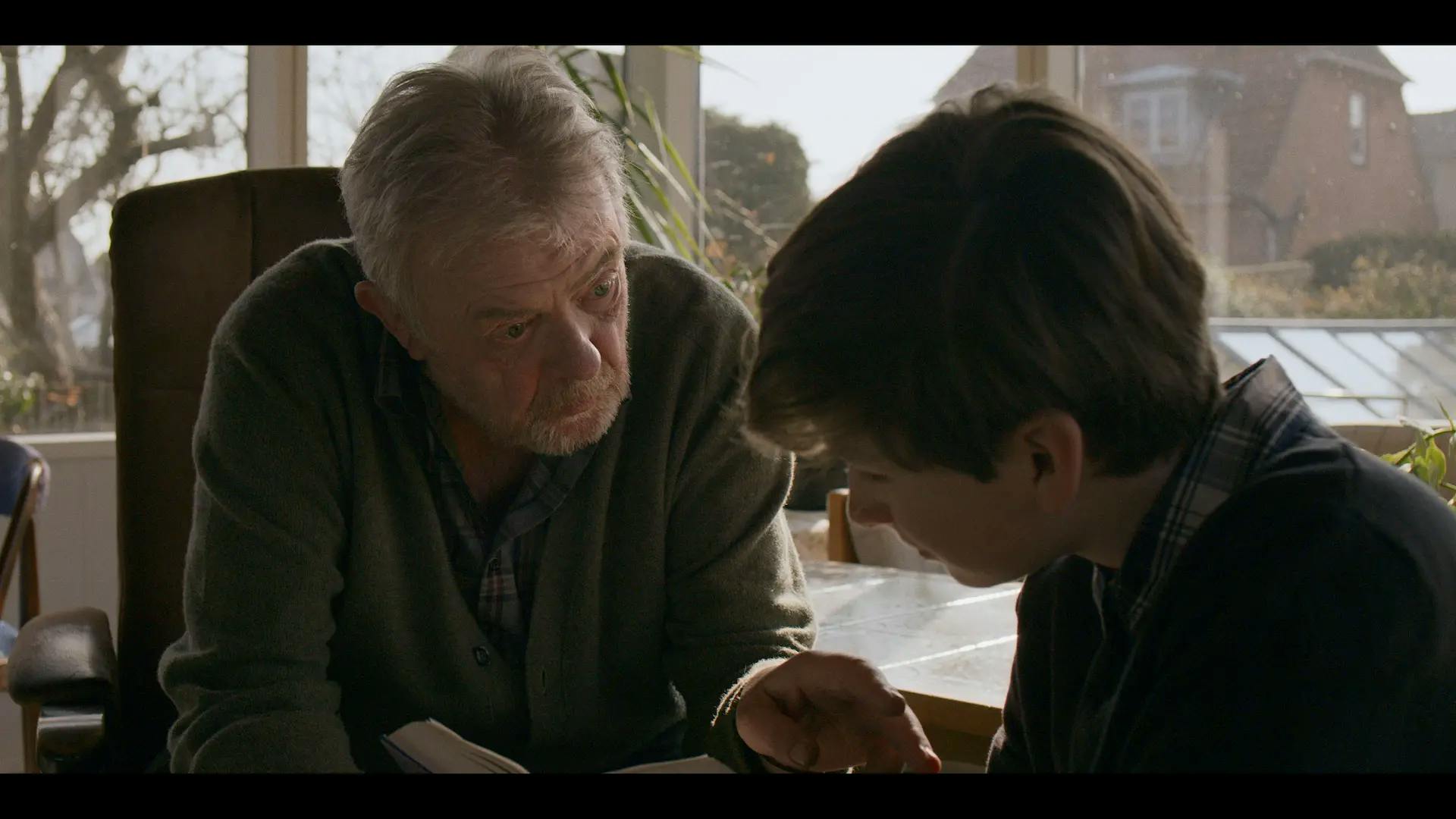 Still from the Short film HOLD KÆFT (SHUT UP