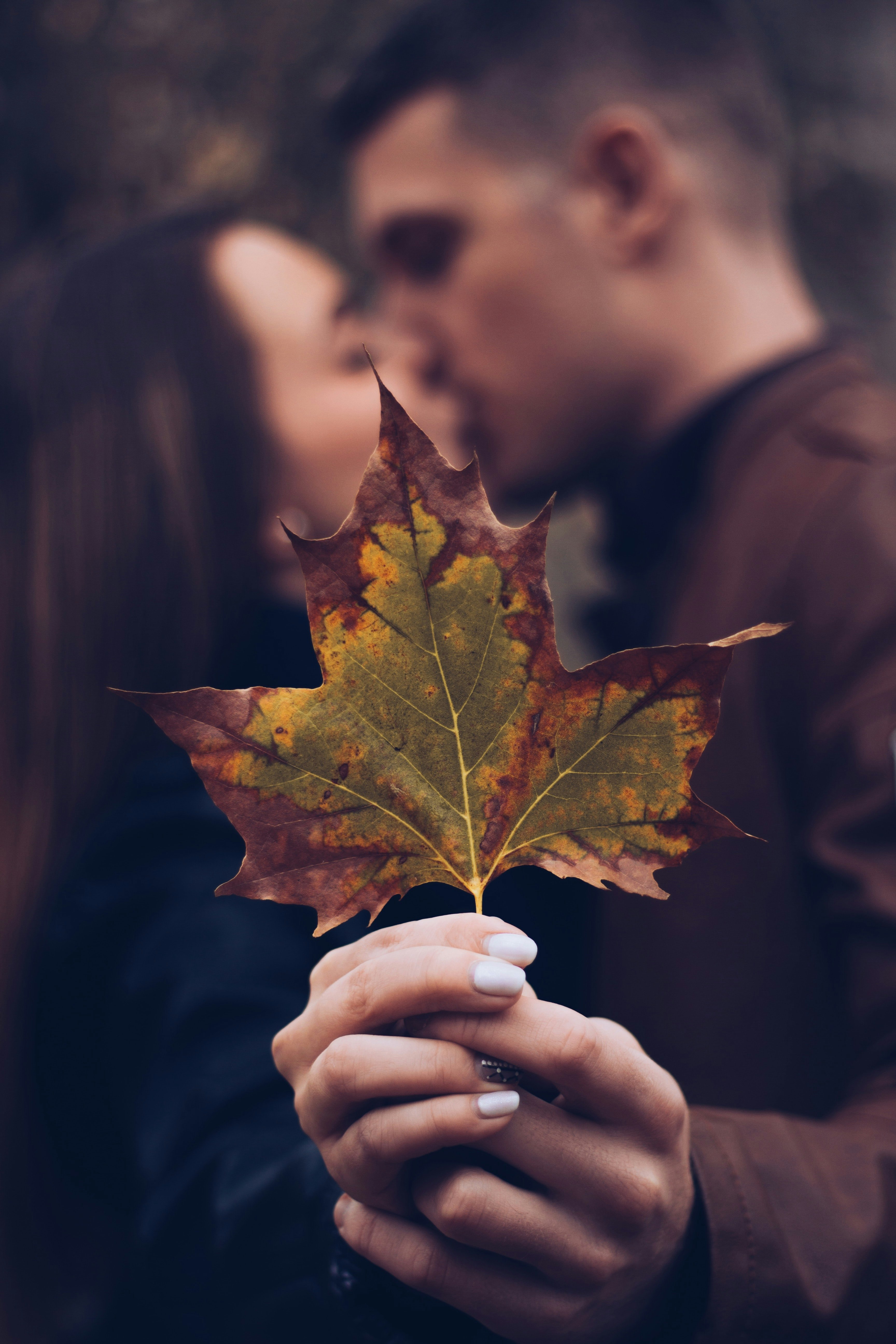 photo main en couple, photoshoot couple