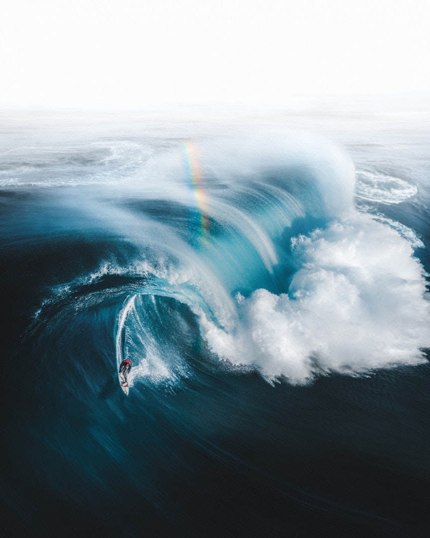 concours photos drone surfeur au creux de la vague, photographe drone, photographie drone