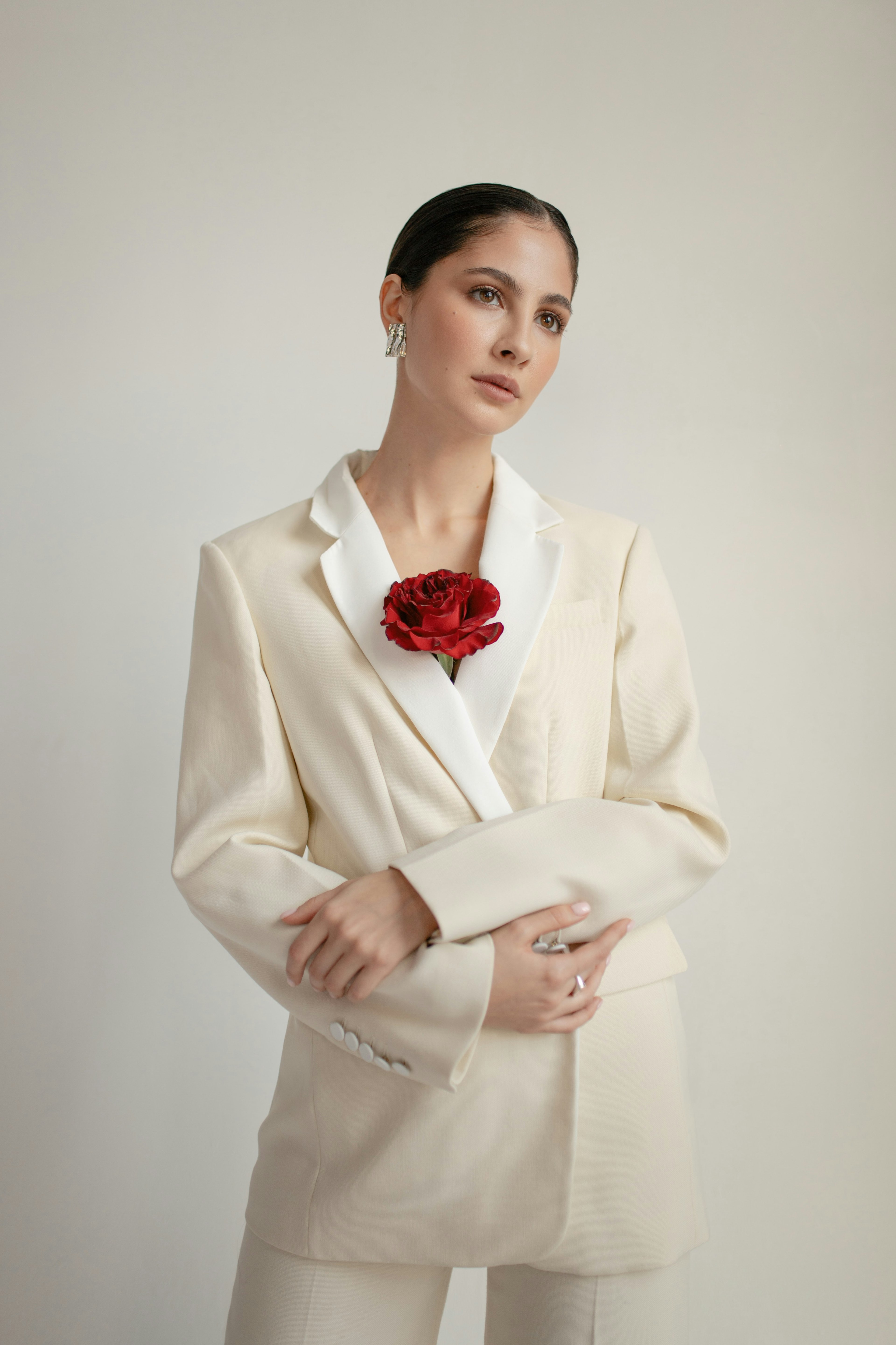 photoshoot femme, photoshoot décor, photoshoot portrait, portrait fleurs