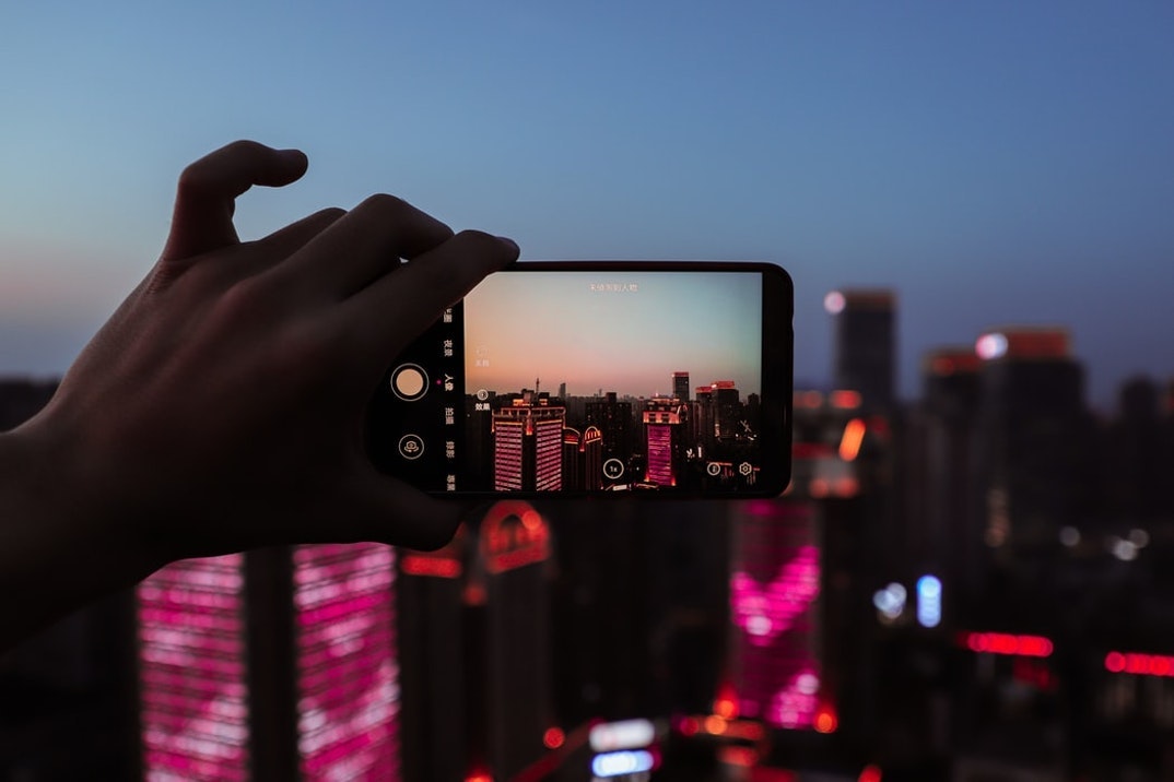 video content, videographer, mobile video