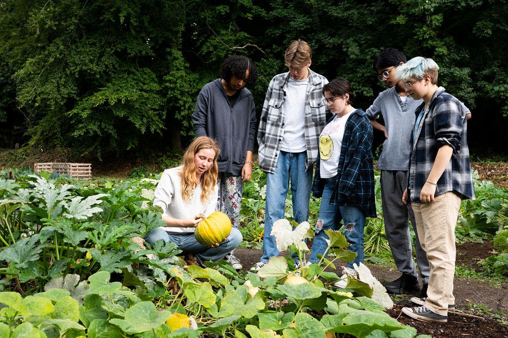 students gardening