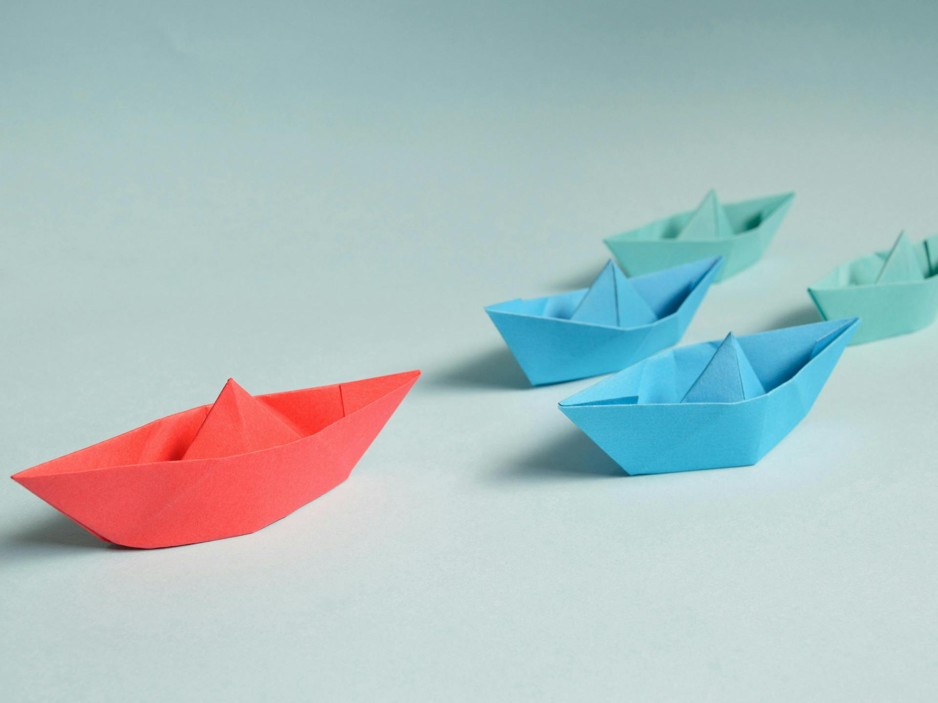 Managing a UX team is an exciting and challenging adventure. From creating a shared vision to implementing innovative solutions, every step requires a mix of leadership skills, creativity, and empathy.
