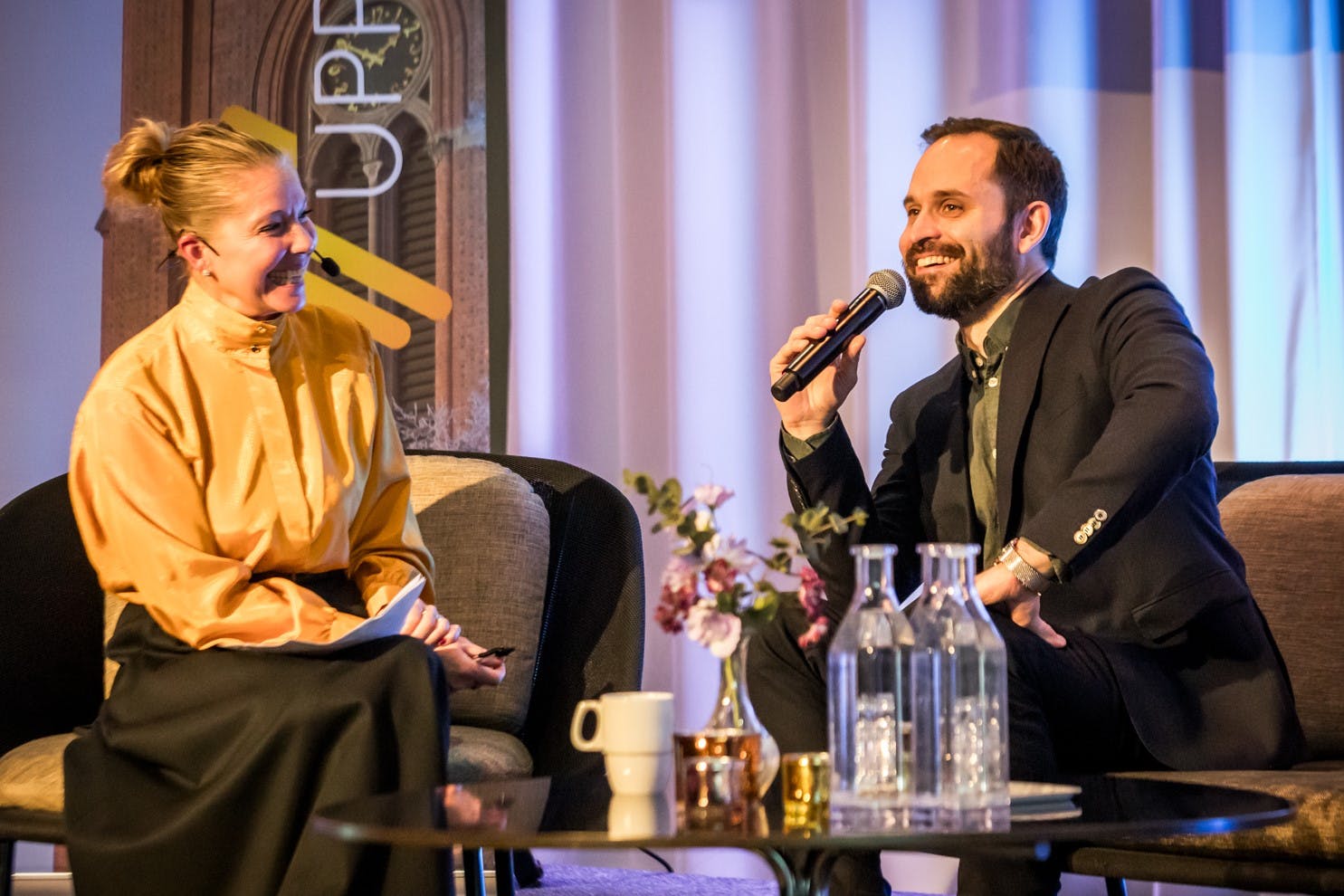 Rickard berättar om hur han startade Skräckteater. Foto: Angelica Klang - www.angelicaklang.se