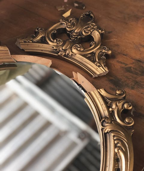 How To Value Antique Mirrors Valuemystuff Highlights How To Value Antique Mirrors, Are Old Mirrors Worth Money
