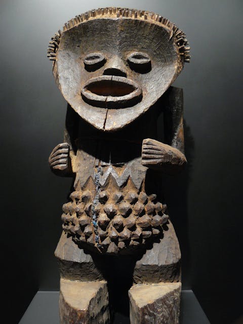 wooden African Native Tribal Ar sculpture, Nigeria, Mambila People