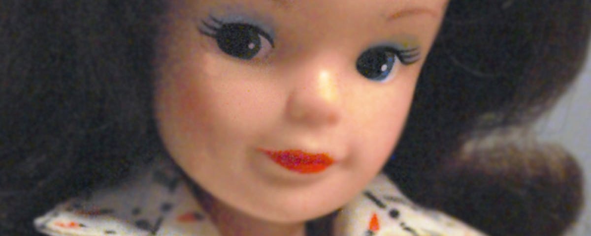 face of Sindy doll