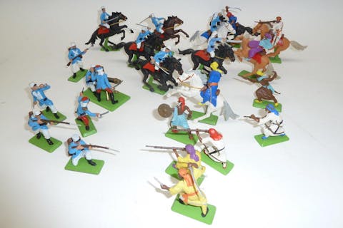 Britains Plastic Deetail French Foreign Legion and Arabs Series