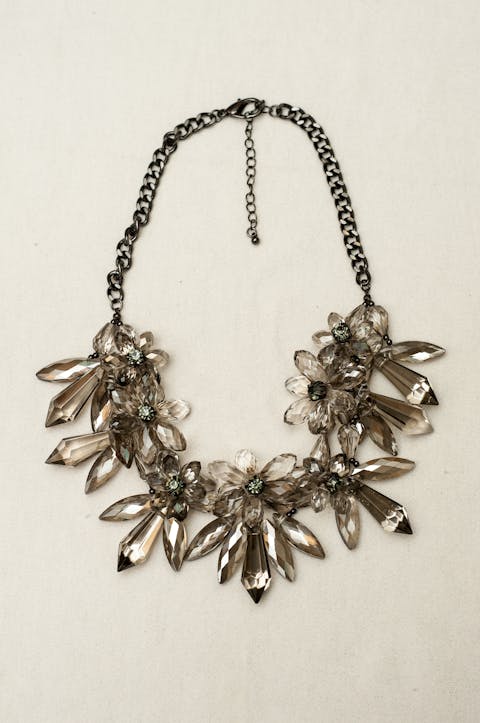 Oscar de la Renta  grey flower crystal necklace