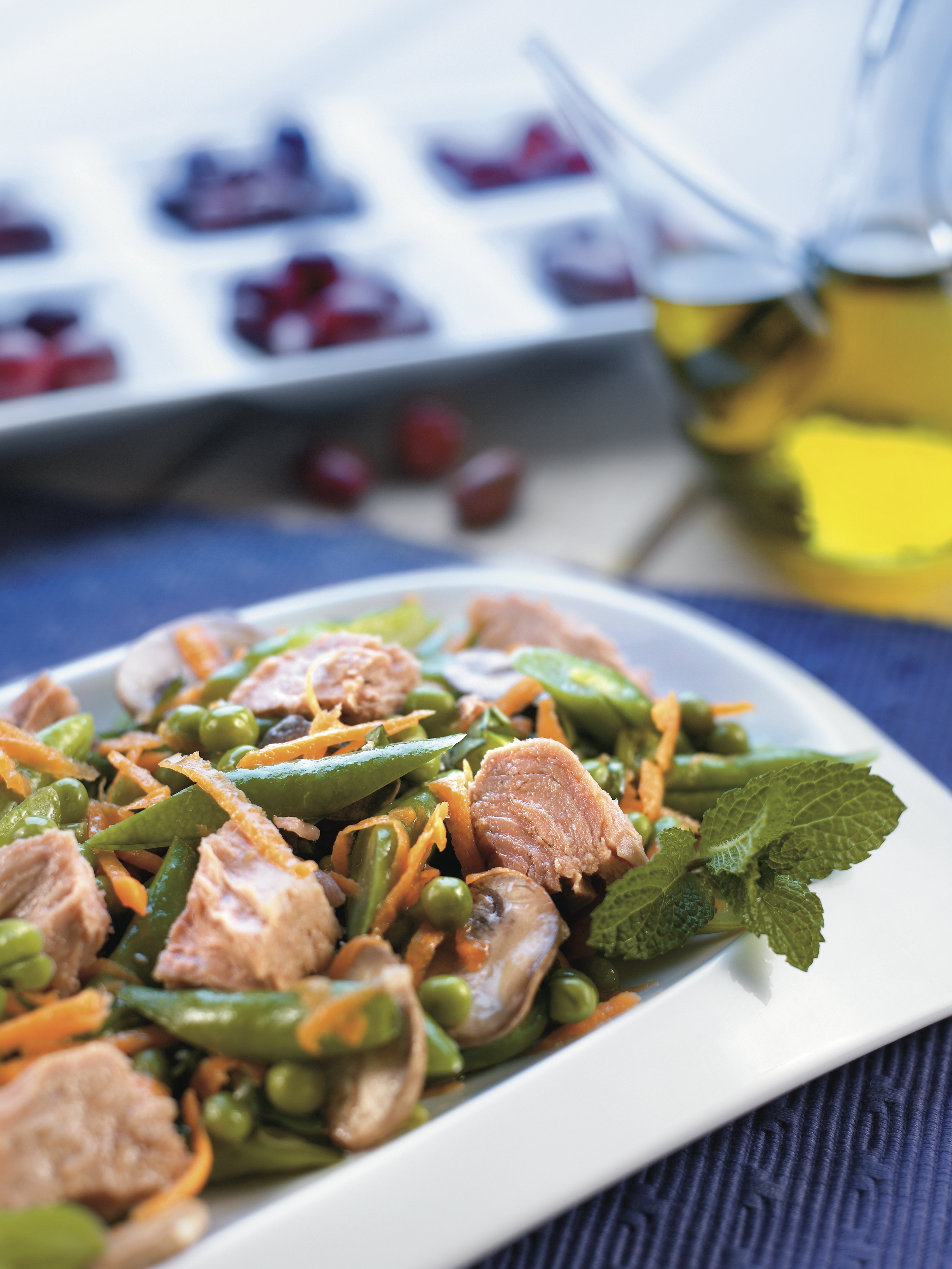 Verduras mixtas con atún