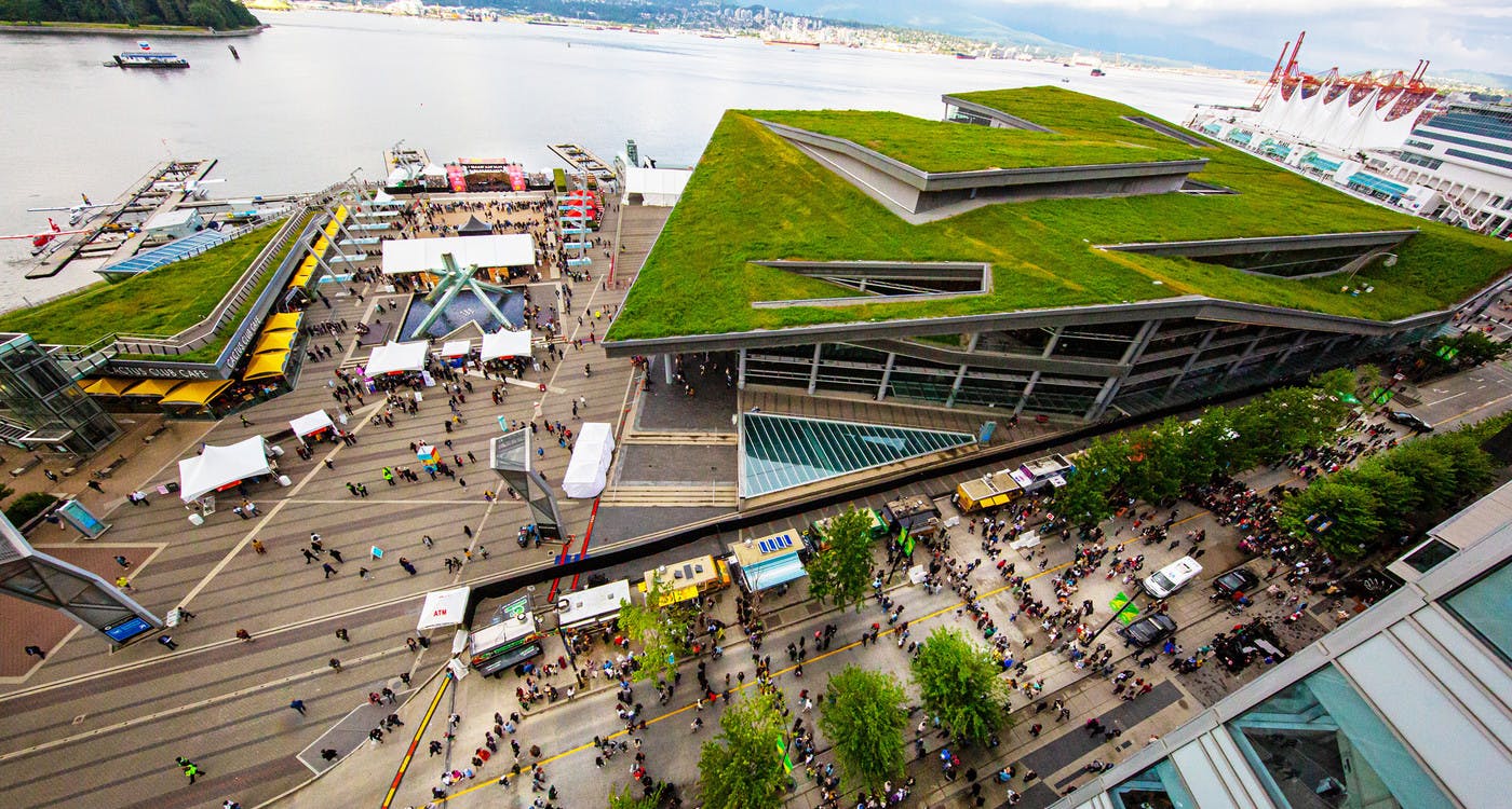 Outdoor Plazas – Vancouver Convention Centre