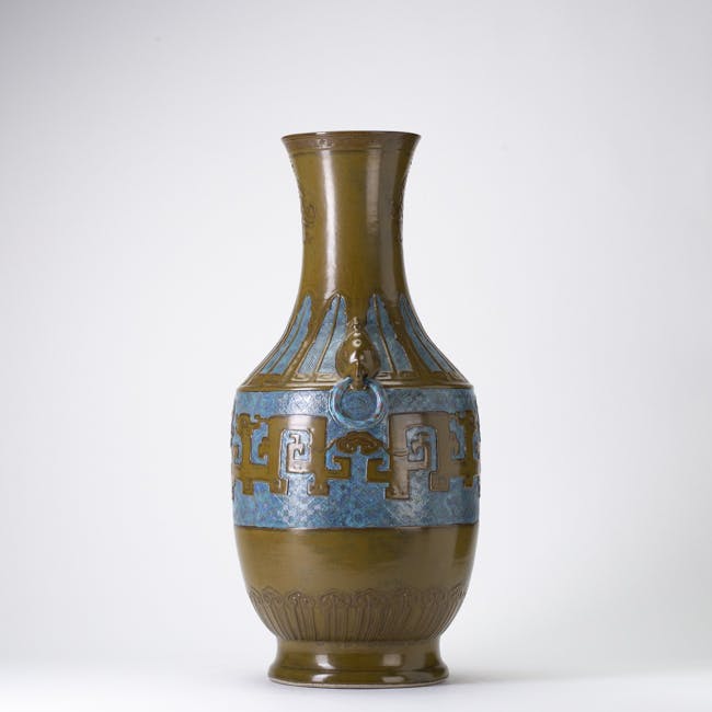 Chinese Porcelain Exceptionally Large Archaic Vase simulating bronze, tea dust enamel, robin's egg from the jiaqing period, phoenix head front