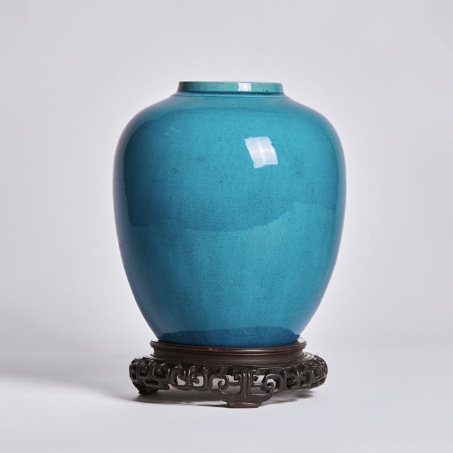 chinese turquoise glaze porcelain pot and wooden foot
