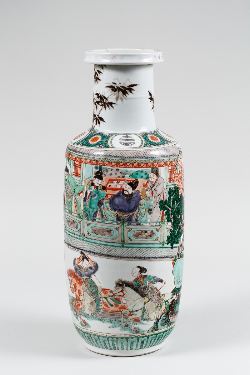 chinese famille verte porcelain vasr from Jingdezhen, Qing dynasty, kangxi period