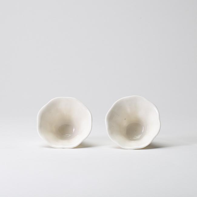 Chinese Blanc de Chine Porcelain Pair of Wine Cups from the Kangxi period