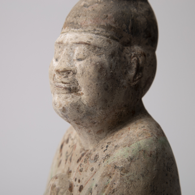 Chinese Pottery Figure of a Male Courtier from the Tang Dynasty Head detail