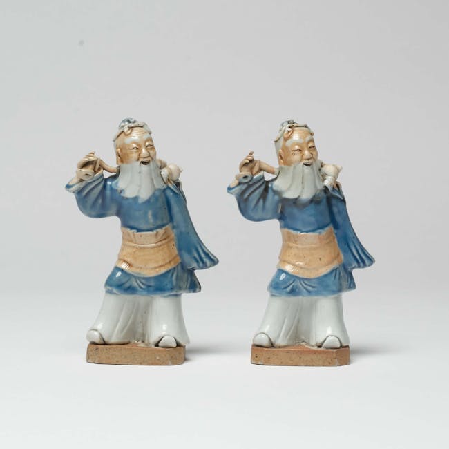 Chinese Coloured Porcelain Set of Two Figures