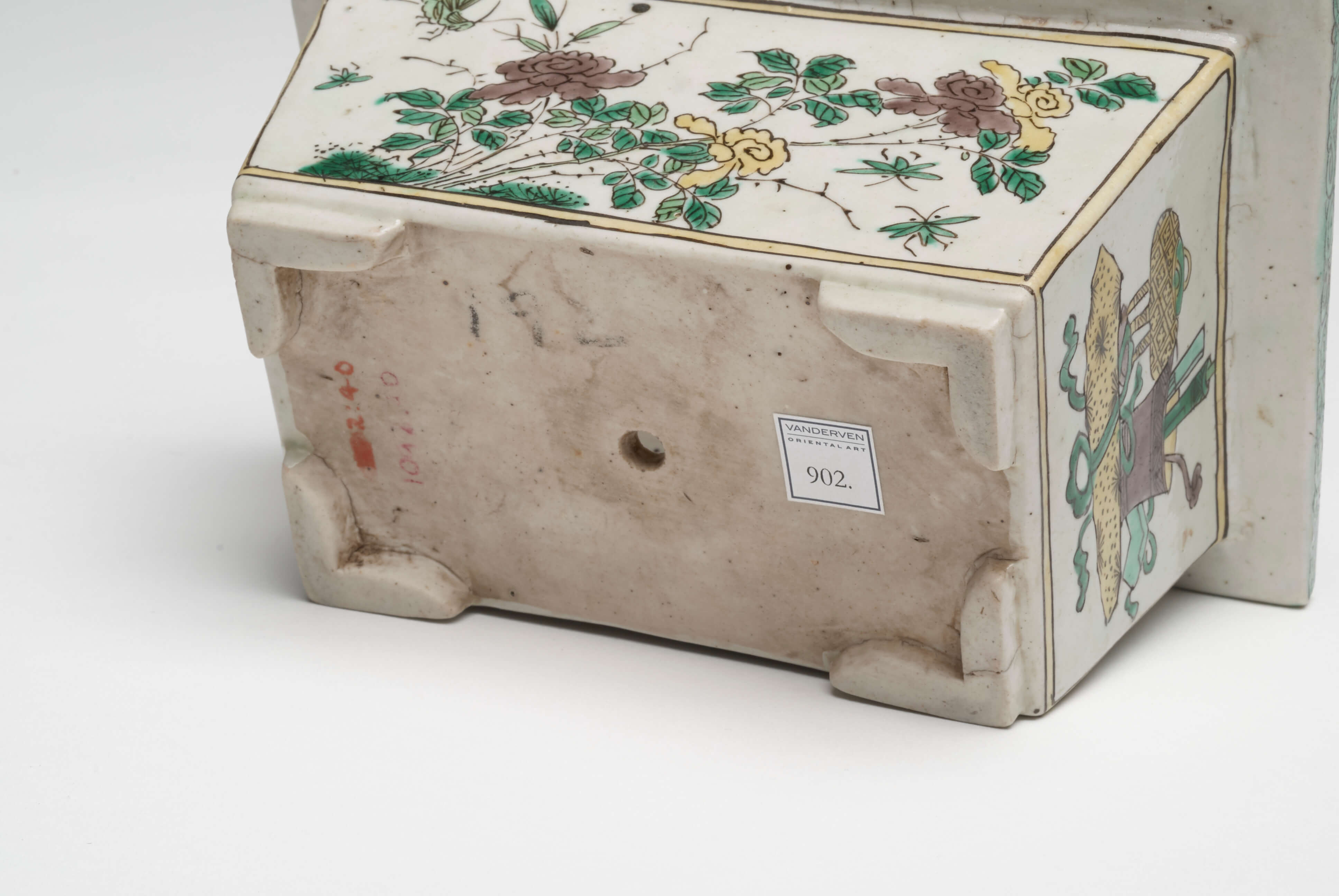 Chinese Porcelain Famille Verte Jardiniere 