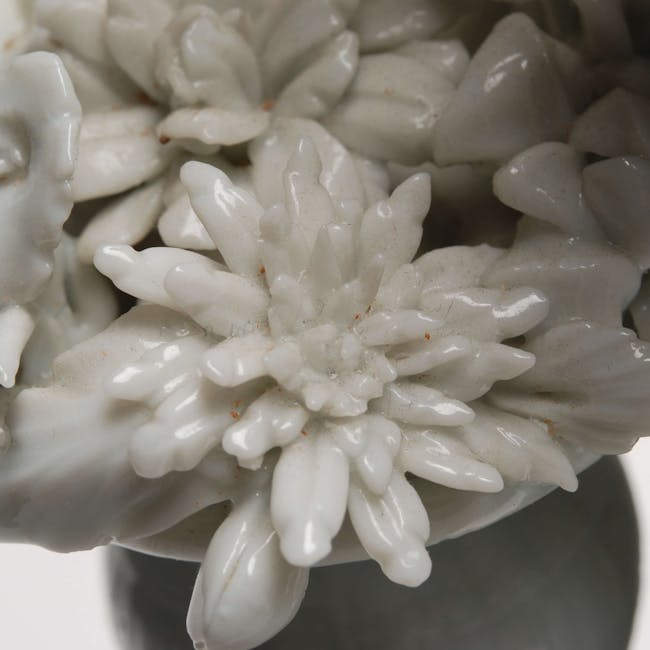 Chinese Blanc de Chine Porcelain Daoist Goddess Magu flower detail