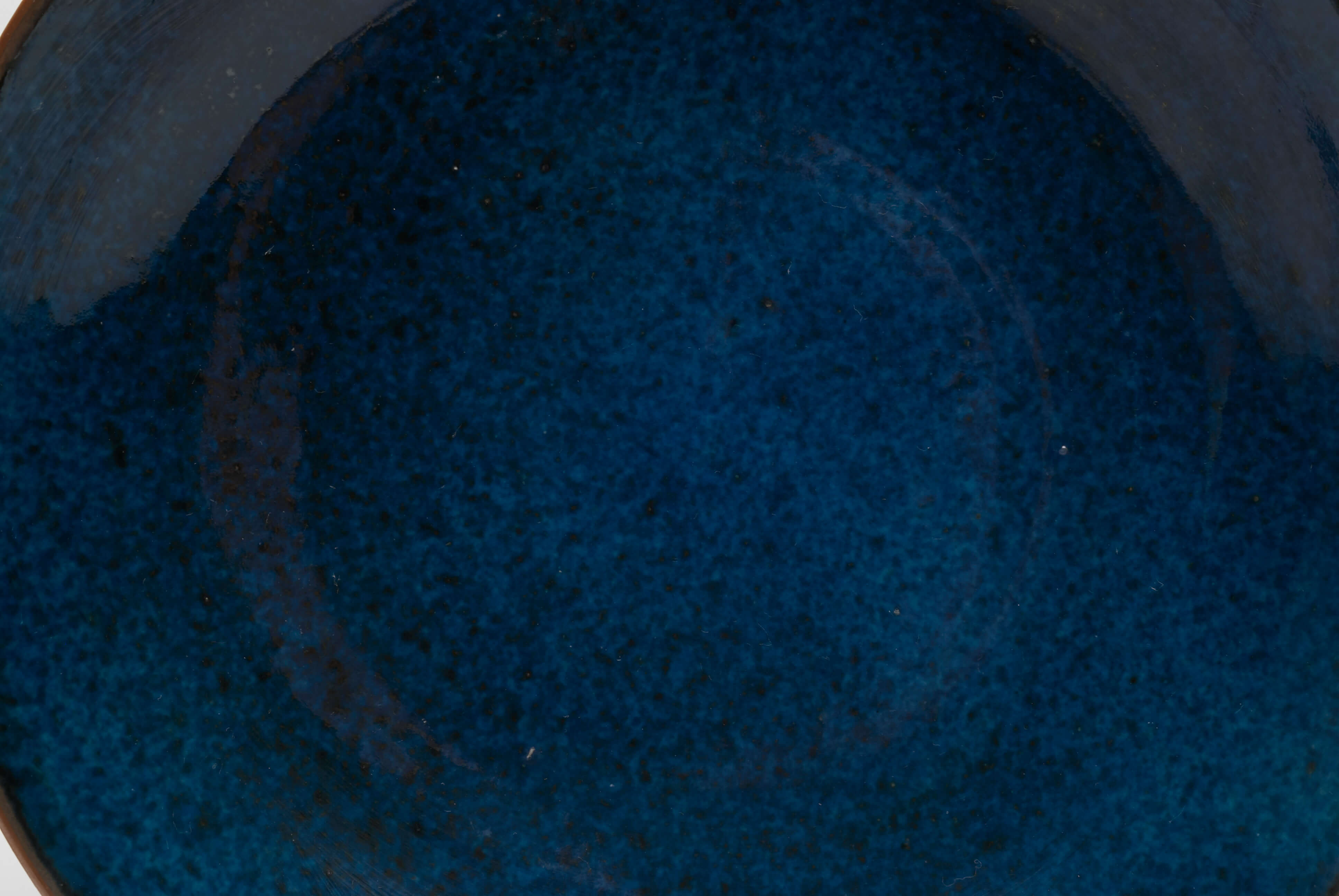 Pair of Chinese Porcelain Powder Blue Plates from the Kangxi period
