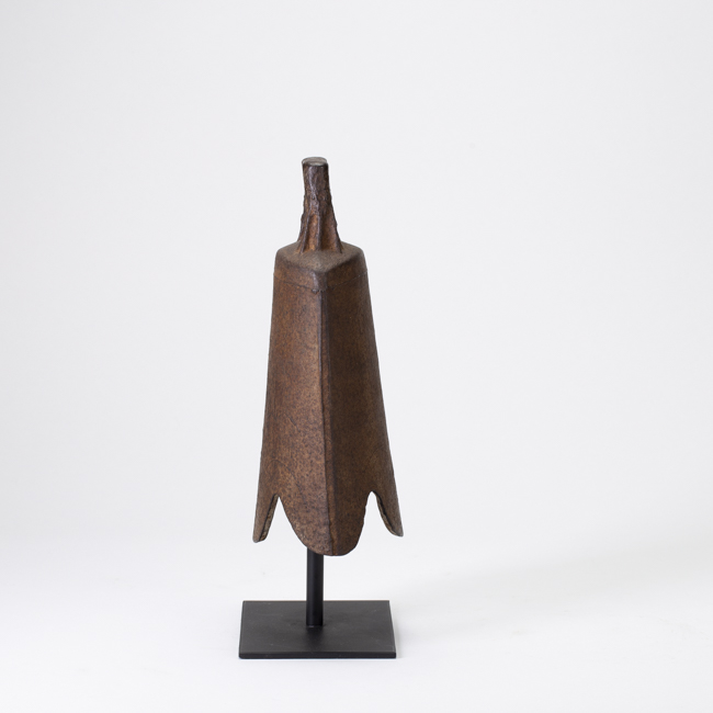 china, chinese works of art, cast iron, cast iron bell, bell, song dynasty