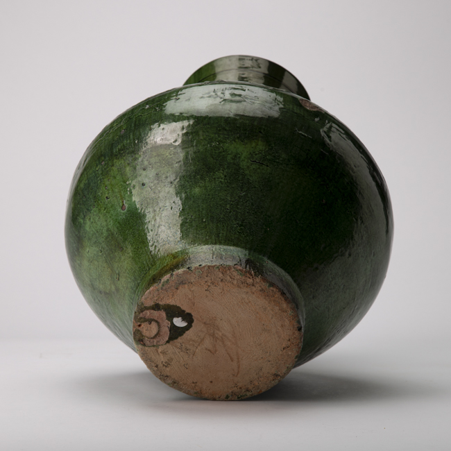 Pottery Green Glazed Vase from the Han dynasty