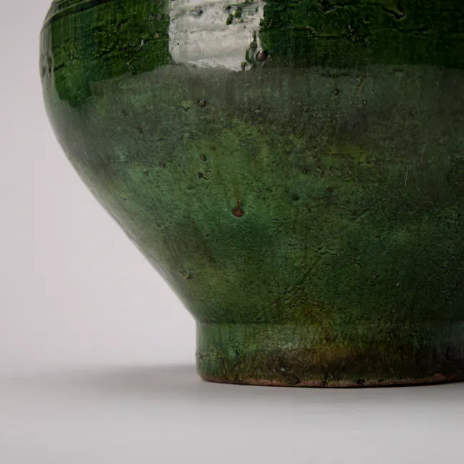 Pottery Green Glazed Vase from the Han dynasty