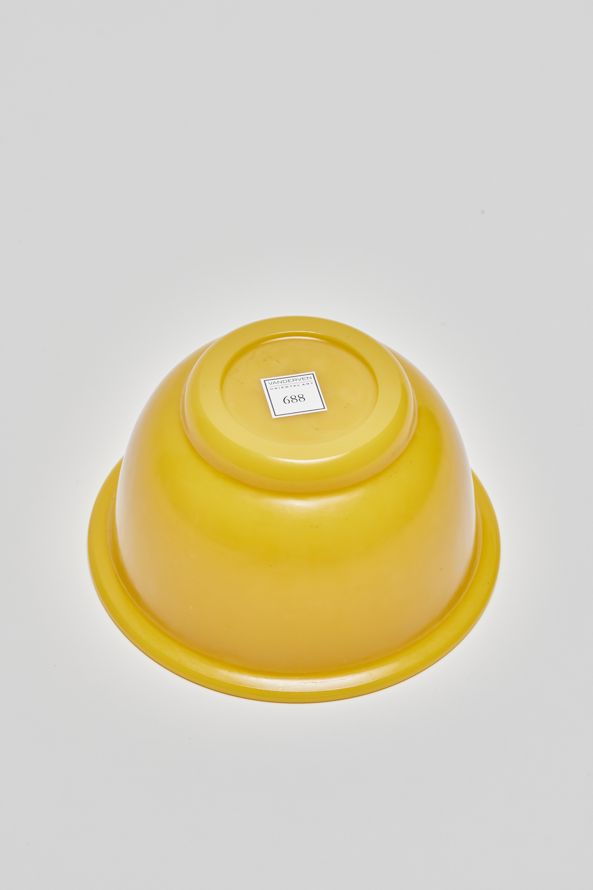chinese glass yellow bowl underside