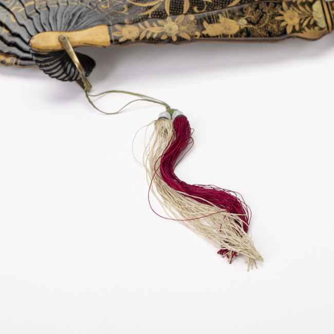 Chinese Works of Art Fan and Box from the 19th Century