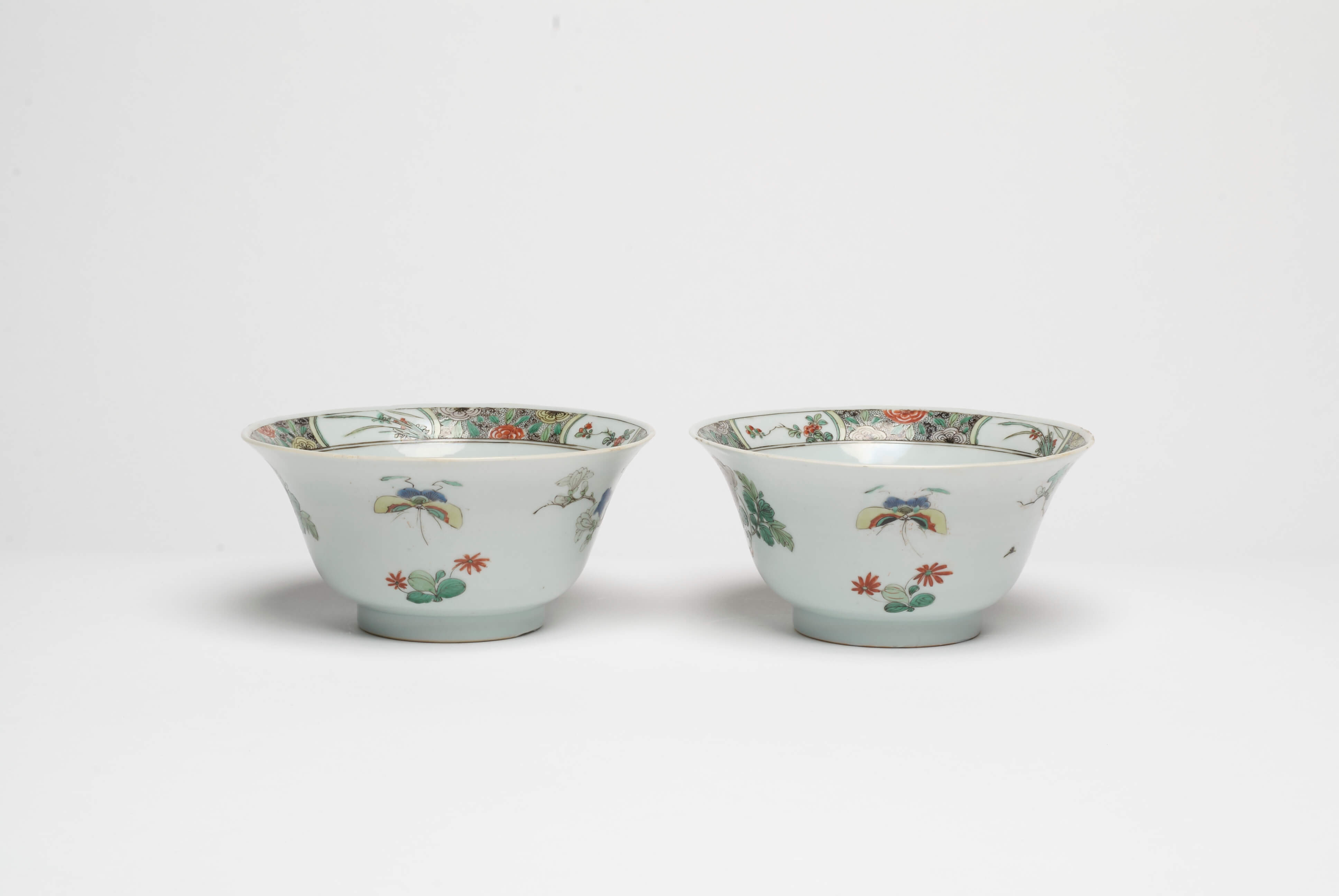 pair of chinese famille verte porcelain bowls from, the kangxi period