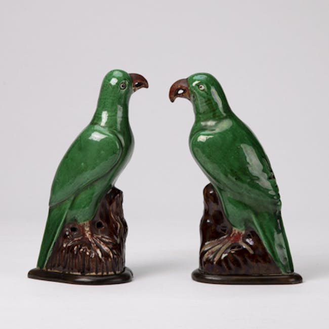 Chinese Coloured Porcelain Pair of Parrots from the 19th century