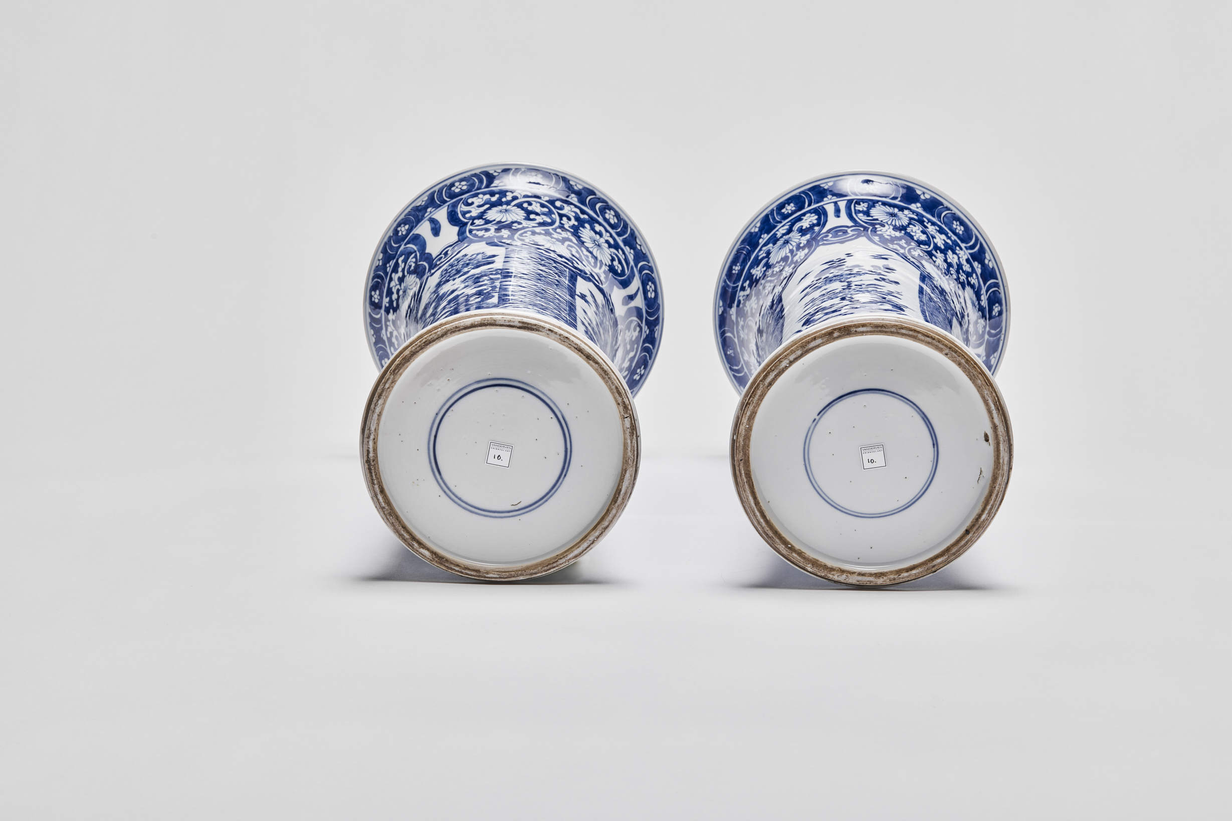 chinese blue white porcelain garniture underside beaker vases