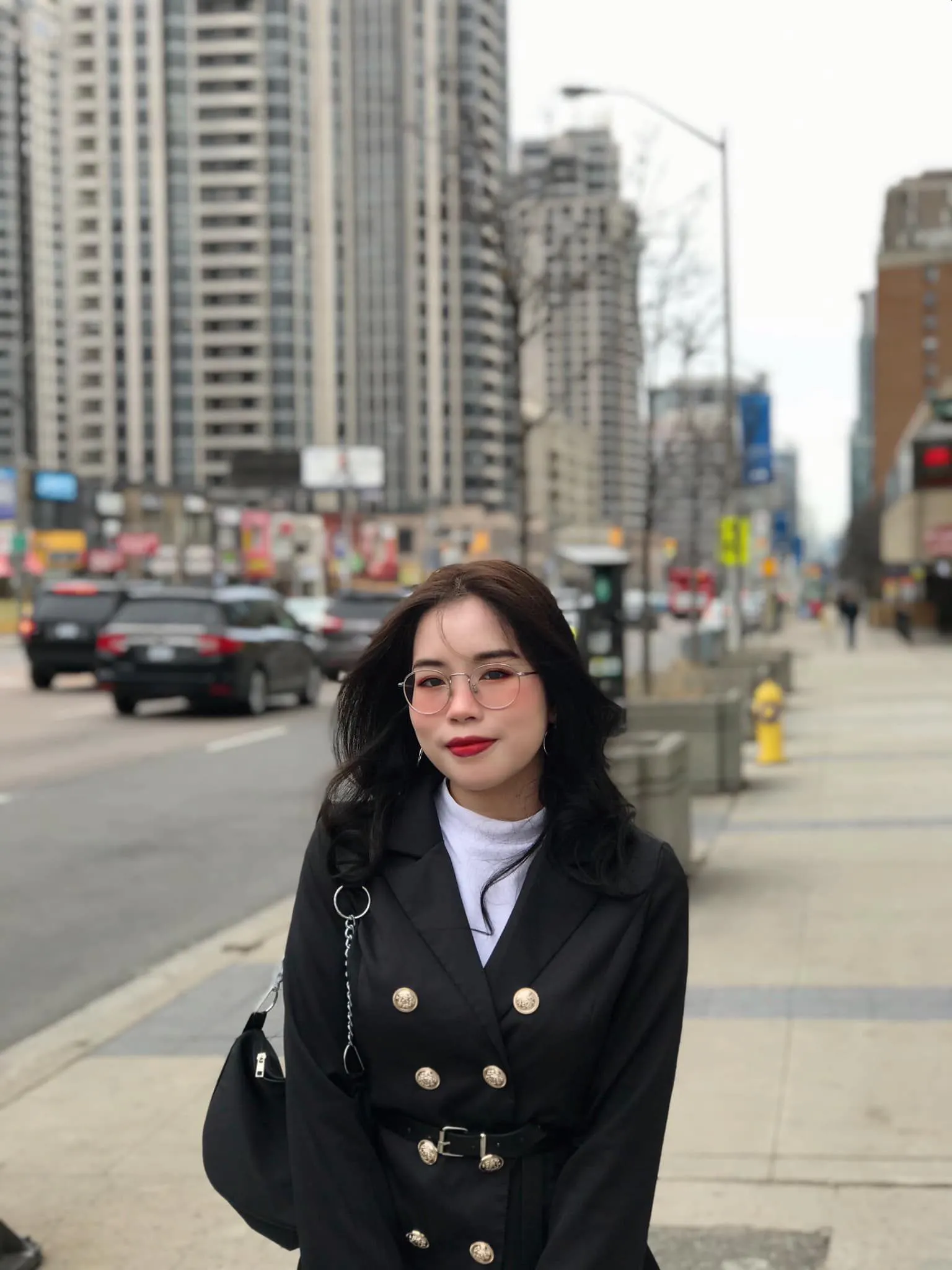 Missing alternative text