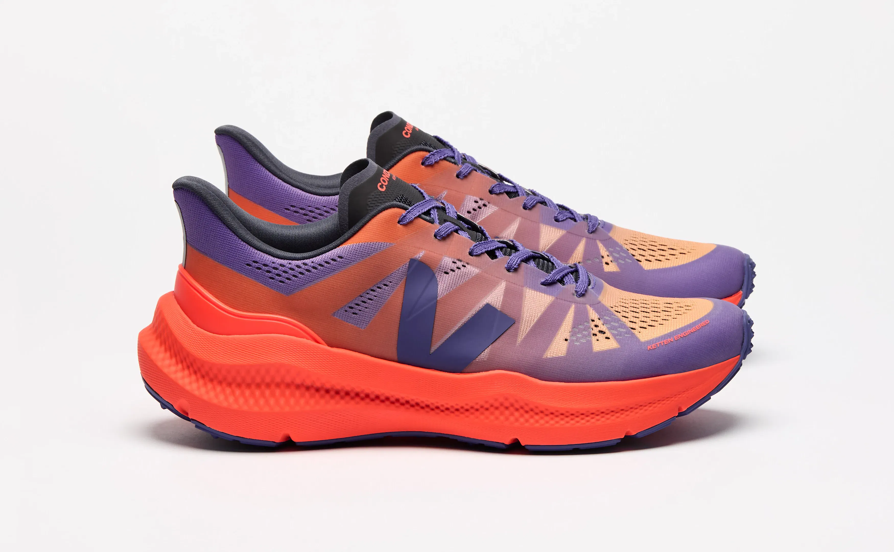 CONDOR 3 ADVANCED ENGINEERED-MESH GRADIENT PURPLE ORANGE | VEJA