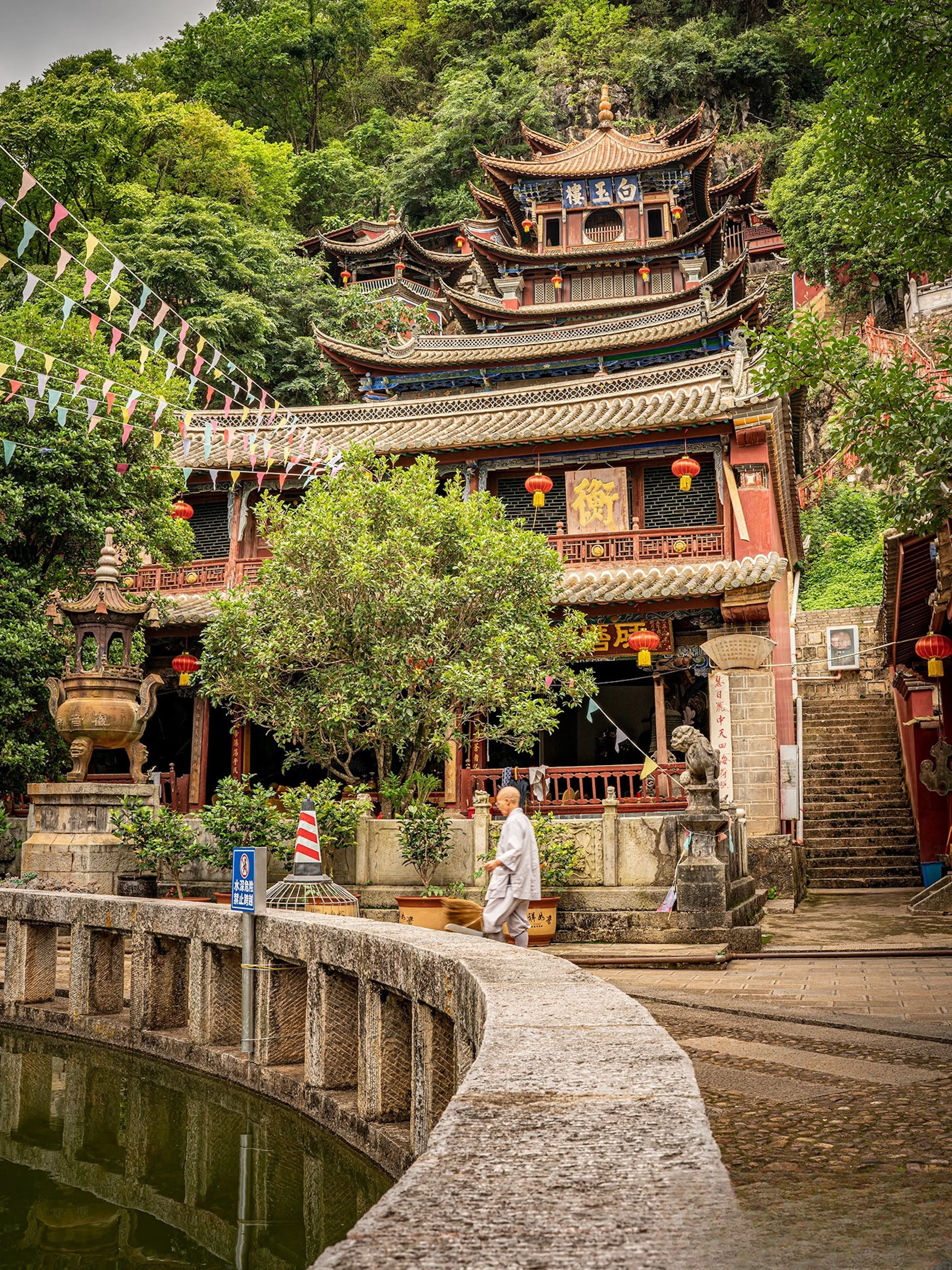 Timeless Escape: Cafes, Culture & Scenic Yunnan tour image