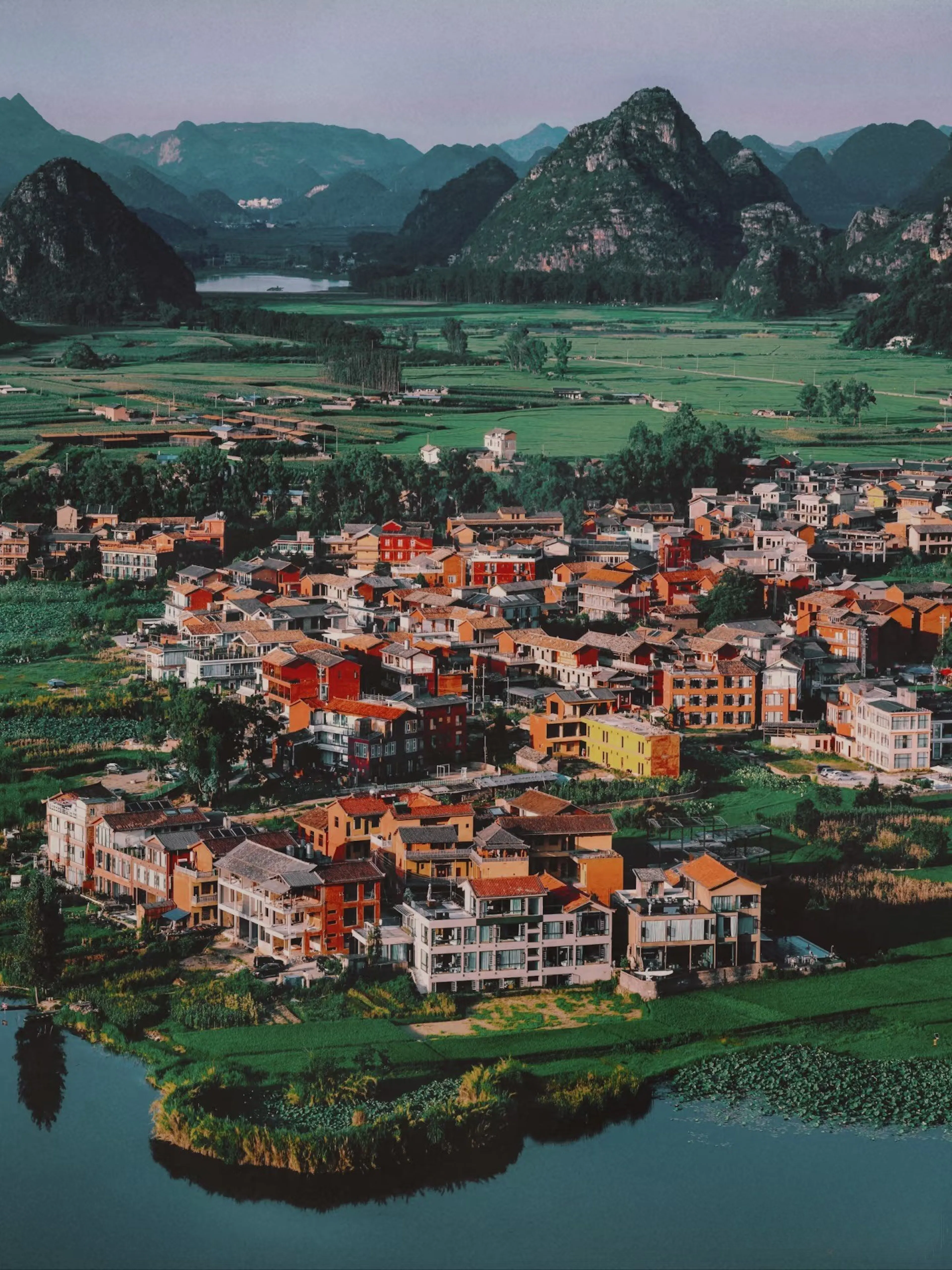 Traditional guesthouse of the Yi ethnic group. image 1