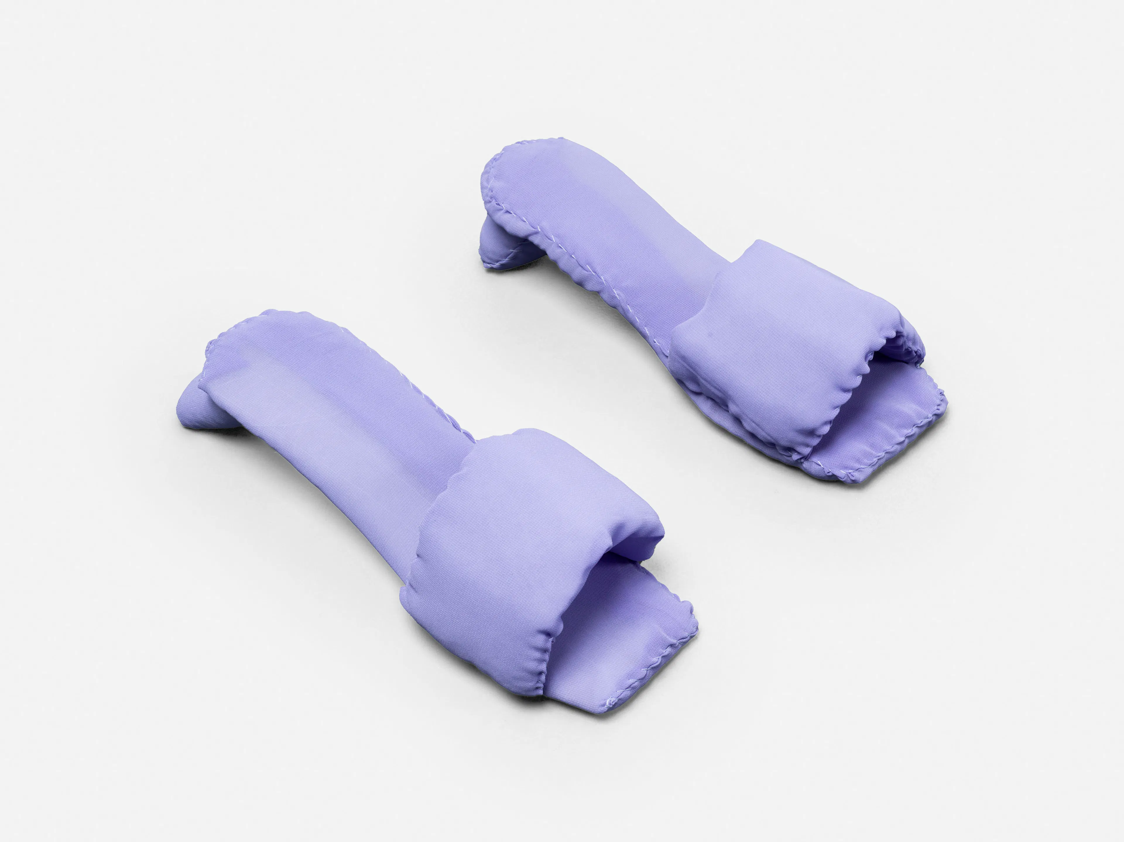 RAPHAELA SIMON
Pantoletten (Mules), 2026
Fabric, cotton wool
Two parts, each:
2 x 10 x 5 inches
5 x 25.5 x 12.5 cm
SIMS-40