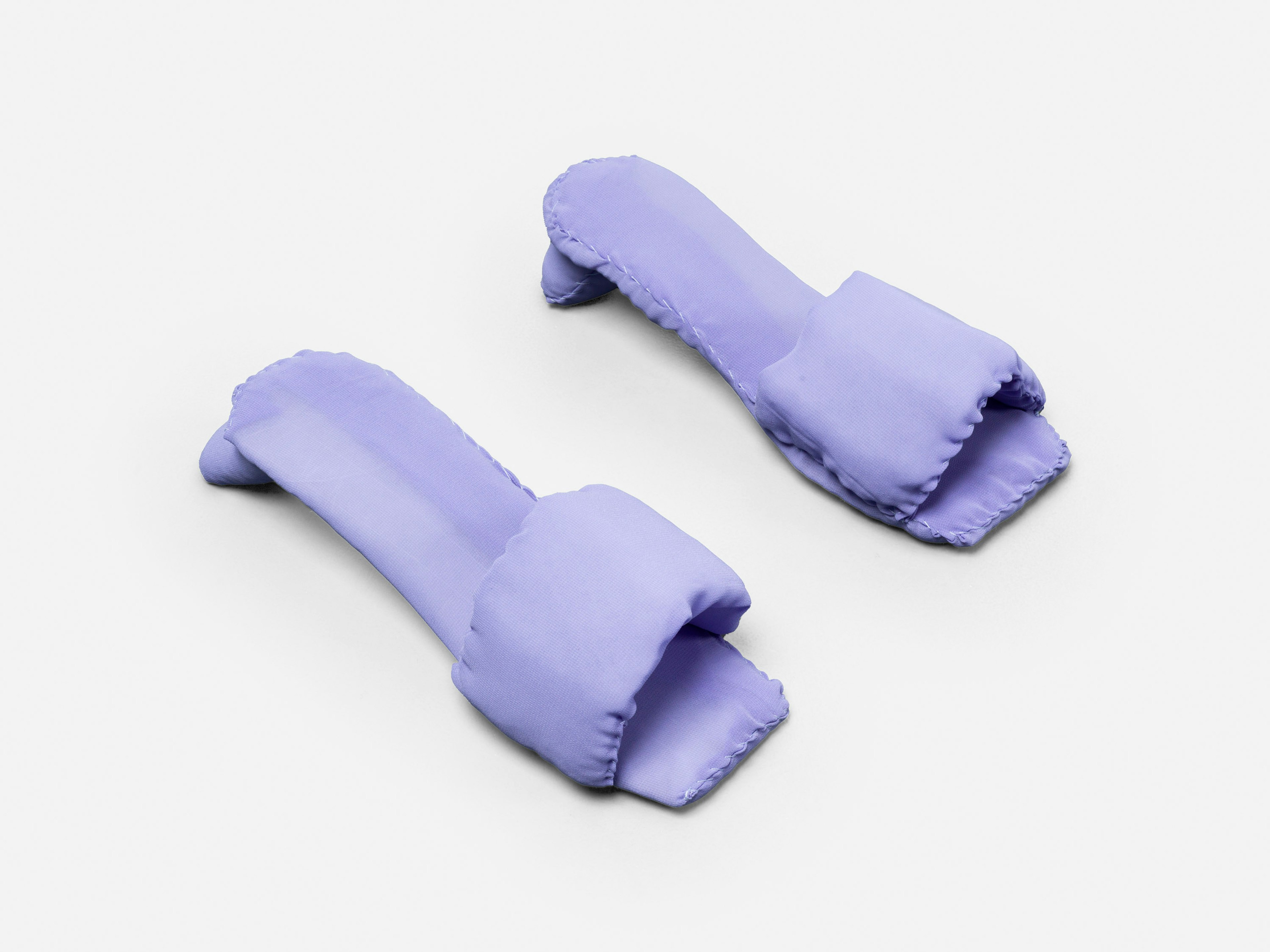RAPHAELA SIMON
Pantoletten (Mules), 2026
Fabric, cotton wool
Two parts, each:
2 x 10 x 5 inches
5 x 25.5 x 12.5 cm
SIMS-40