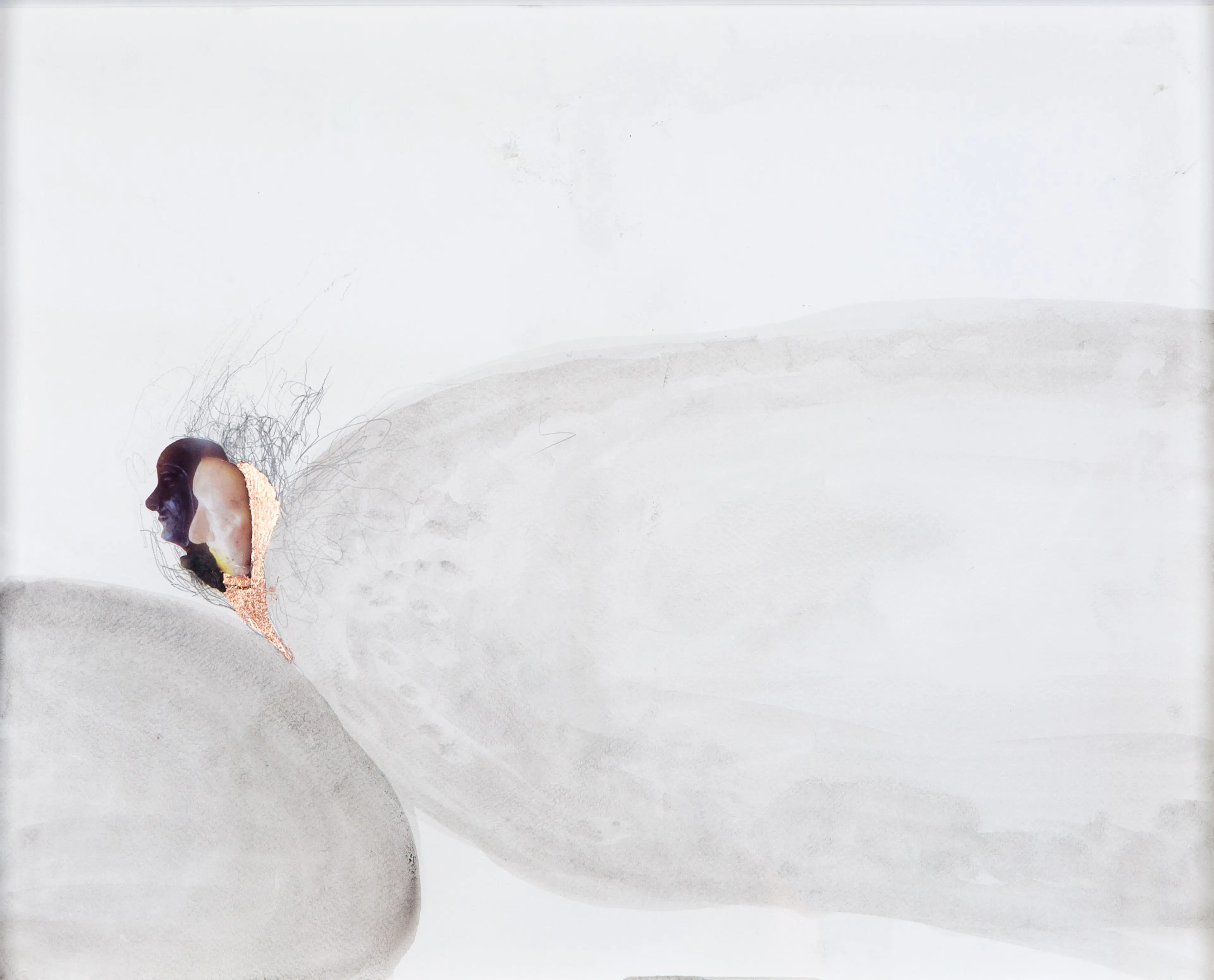 ENRICO DAVID
Untitled, 2016
Collage, watercolor, pencil, copper leaf on paper
16 x 20 inches
40.5 x 50.5 cm
DAVZ 136