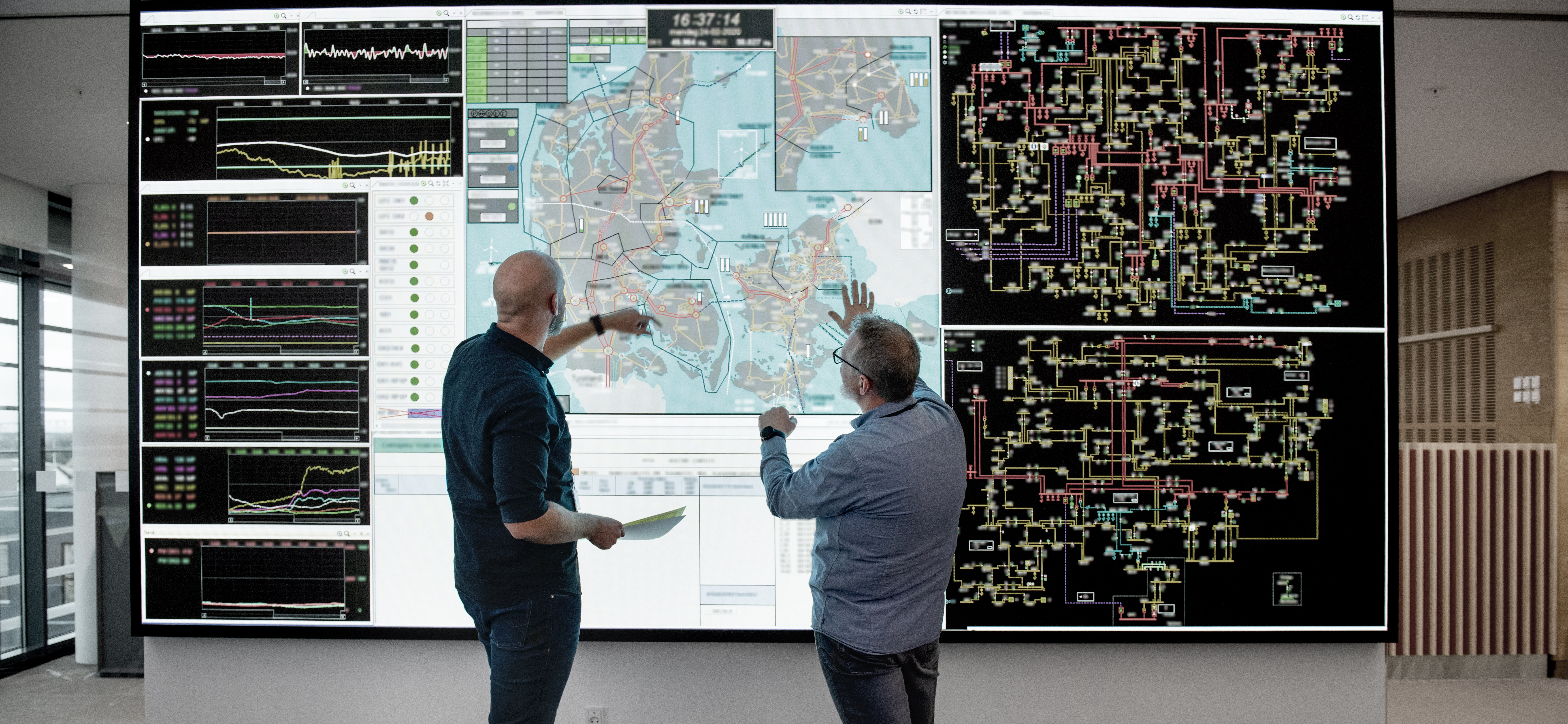 Indtil i sommers kunne man i blæsevejr se vindmøller, der stod bomstille. Nye regler har løst problemet, så vingerne drejer lystigt igen. Foto: Energinet/Maria Tuxen Hedegaard 
