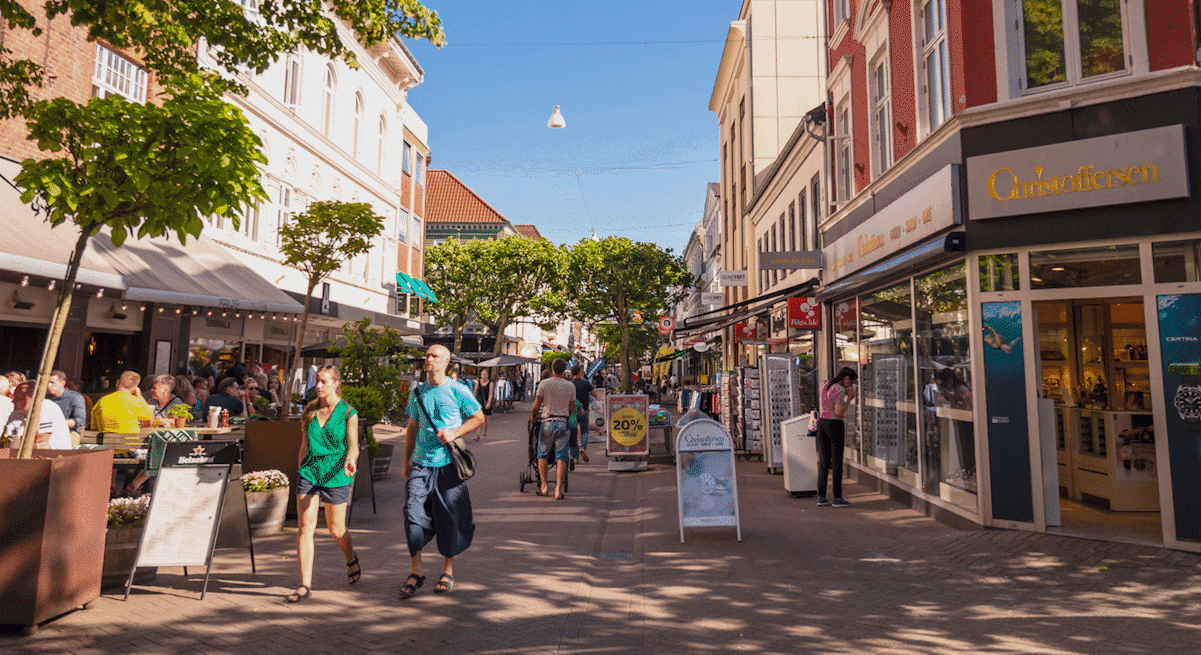 Odense Kommune har med fokus på bæredygtighed og Verdensmål vundet prisen som ”Verdens Bedste Indkøber”. Foto: Seiya Ishibashi Grafik: Lauge Eilsøe-Madsen