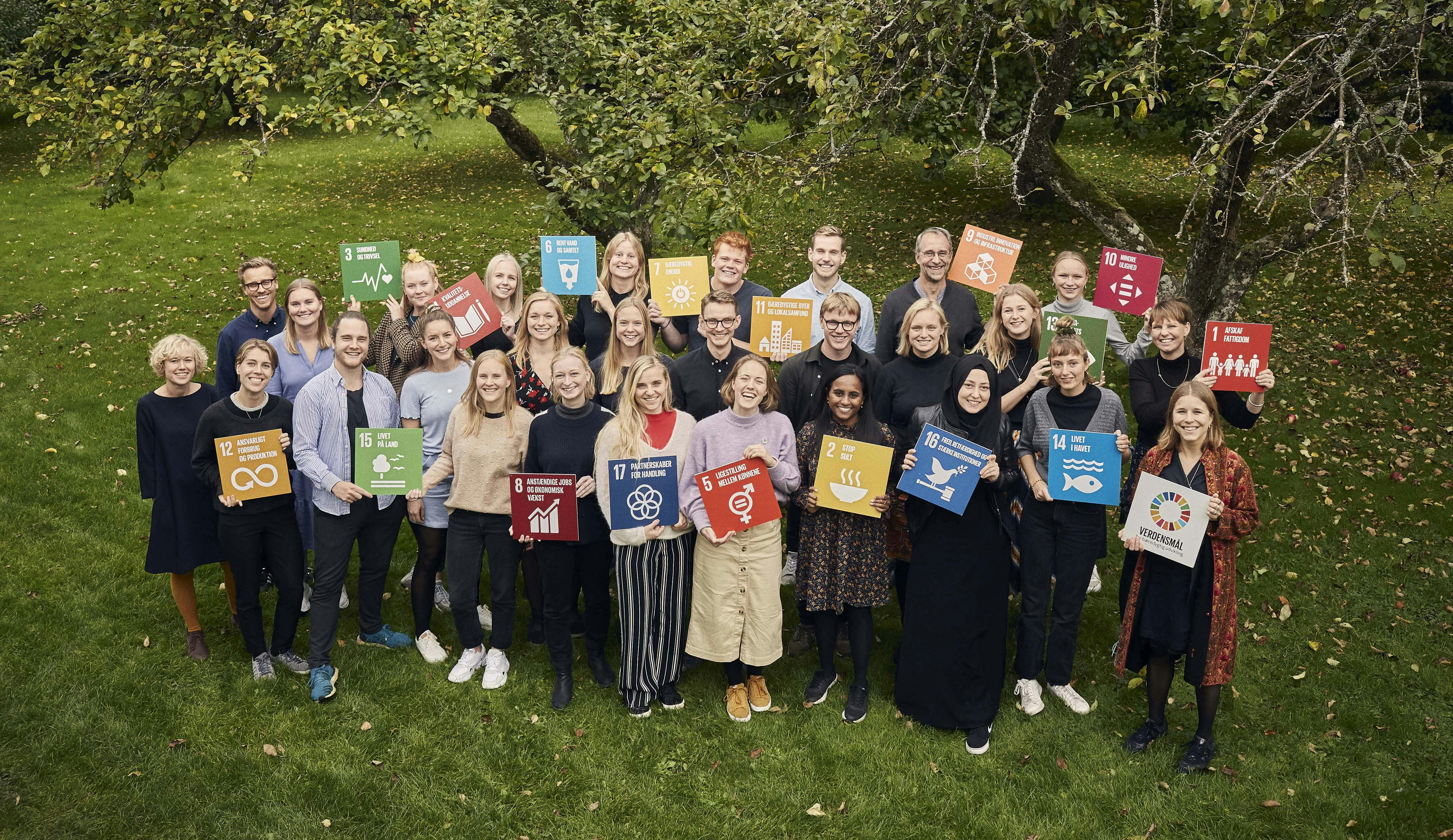 Det først hold Verdensmålsambassadører er klar til at tage ud og møde de danske unge. Foto: Lasse Bak Mejlvang