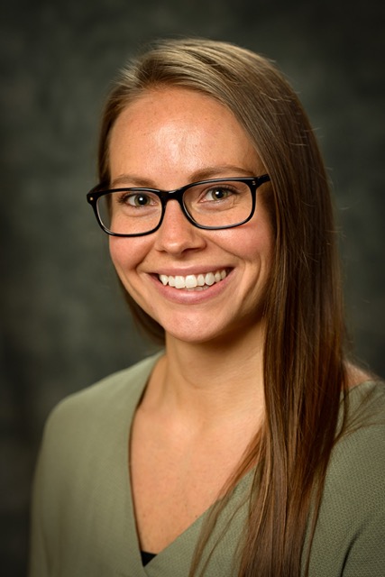 kayla girgen registered dietitian and certified personal trainer