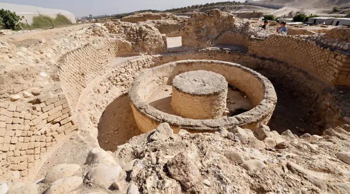 Bathhouse from the time of King Herod, built on the remnants of the Hashmonaim palace