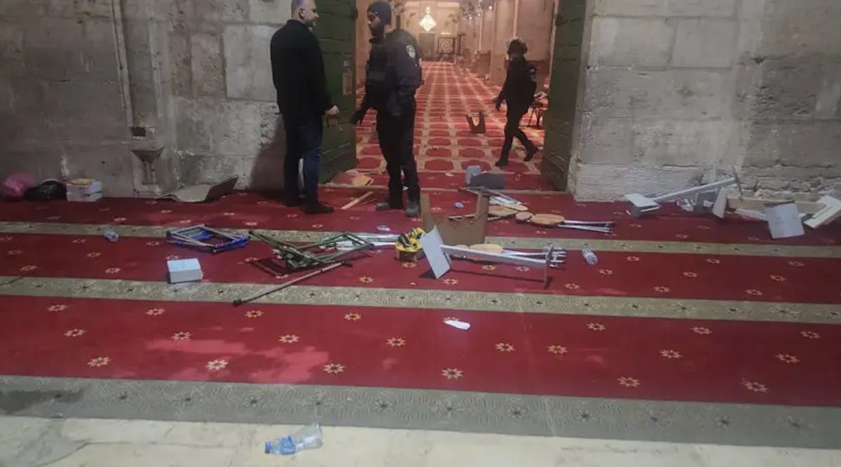 The aftermath of clashes with the police in the al-Aqsa mosque