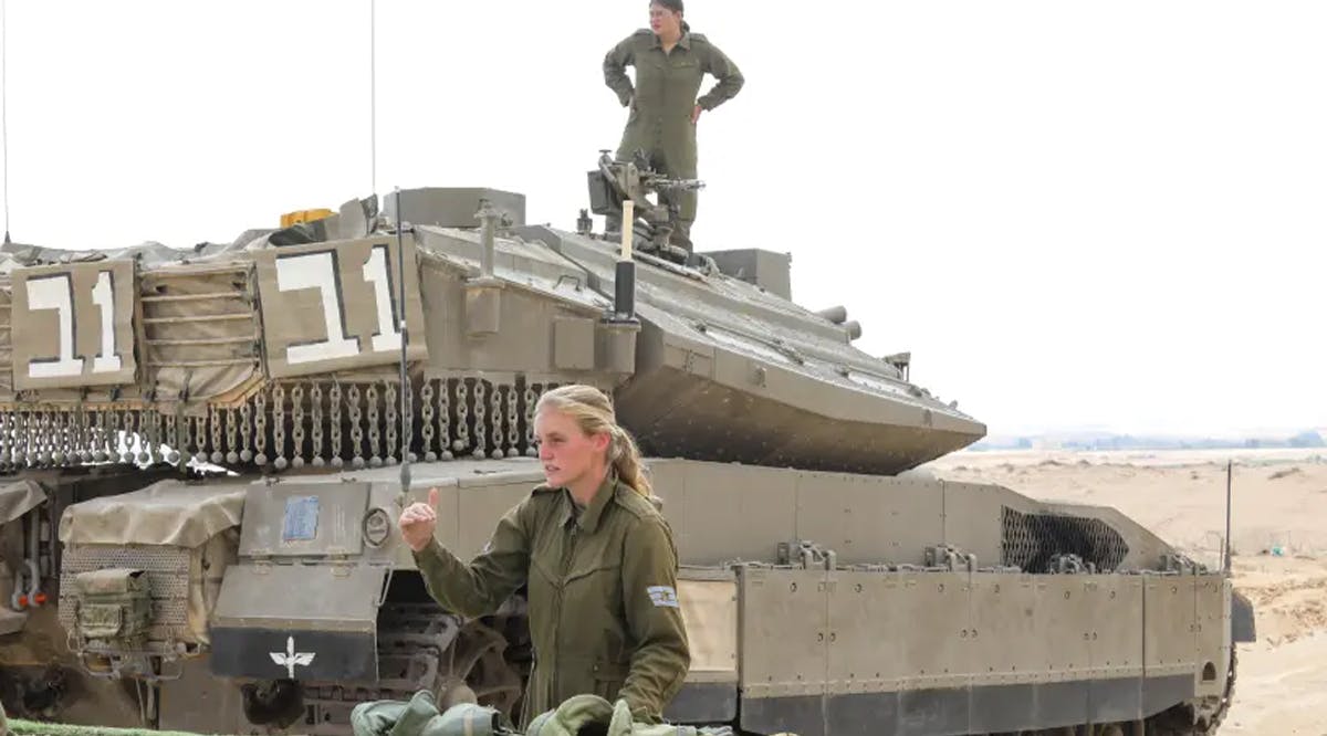 FEMALE TANK CREWS are deployed along the border as part of a pilot program to assess whether or not to integrate women into the IDF’s Armored Corps