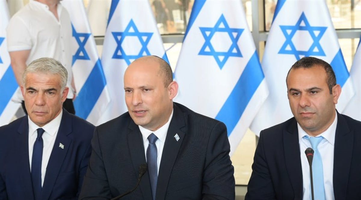 Bennett at Cabinet meeting