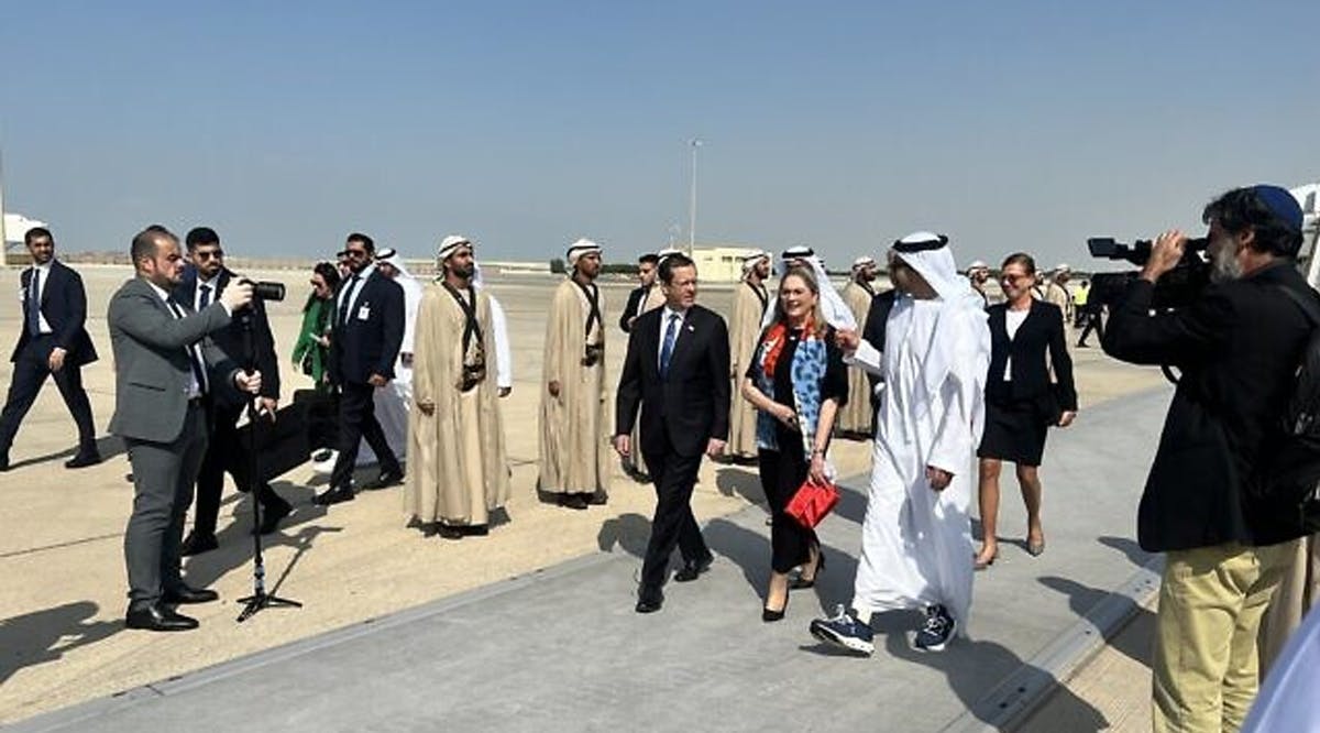 President Isaac Herzog lands in Abu Dhabi, where he is greeted by UAE Foreign Minister Abdullah Bin Zayed