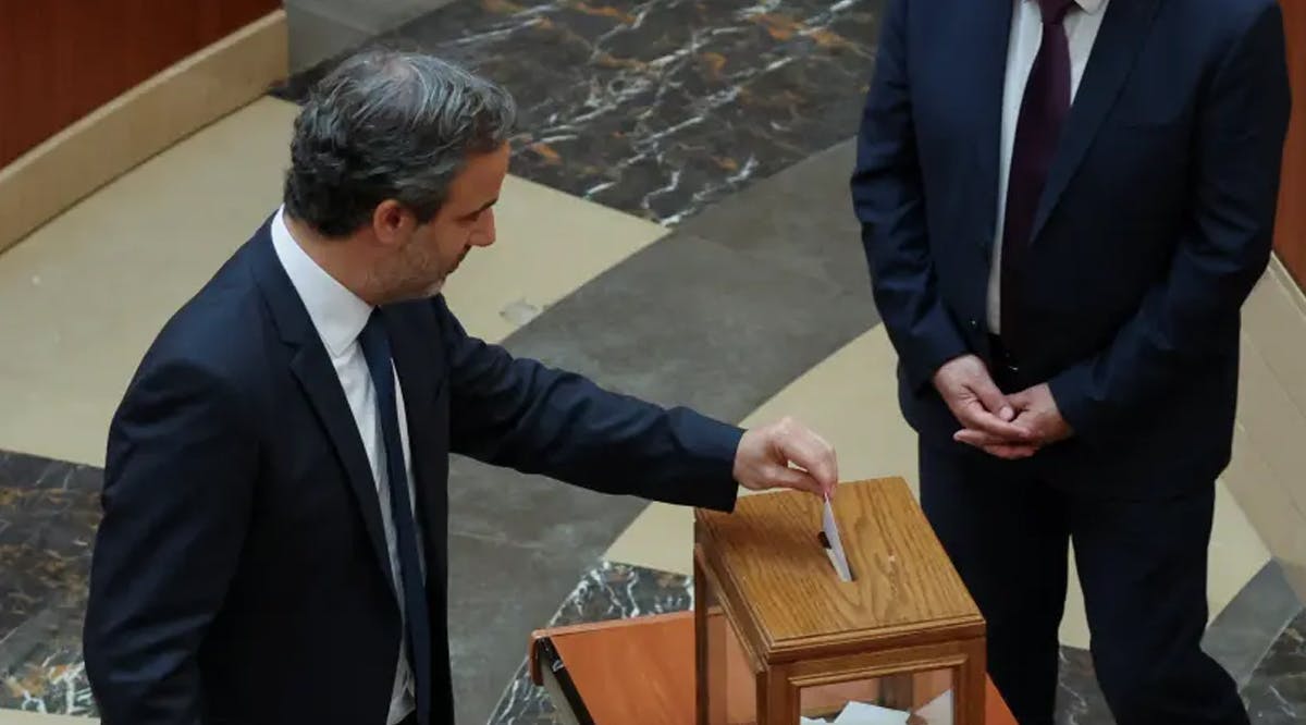 Lebanese MP Michel Moawad casts his vote during the first session to elect a new president at the parliament building in Beirut, Lebanon