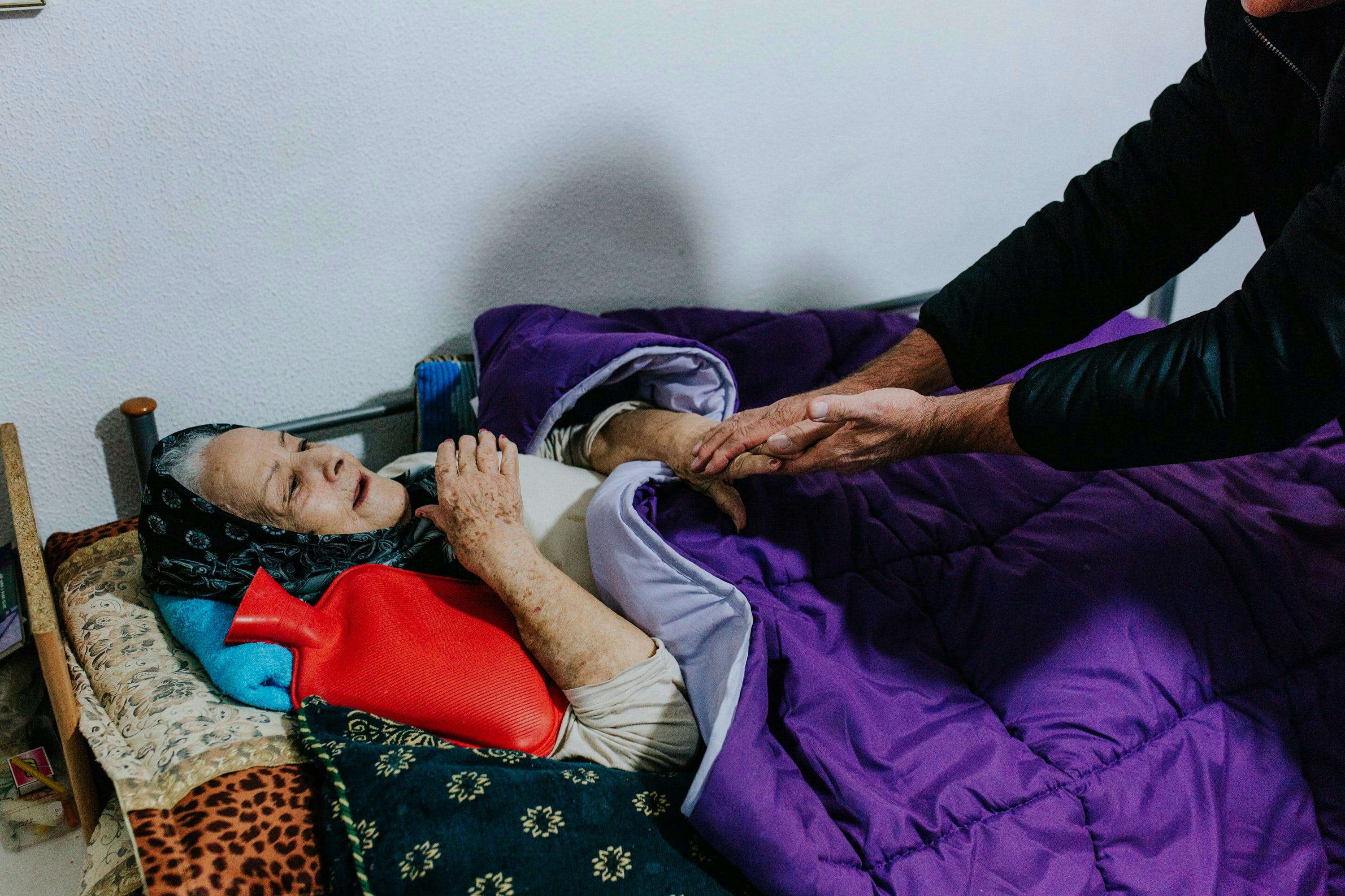 Helping the Elderly in Israel